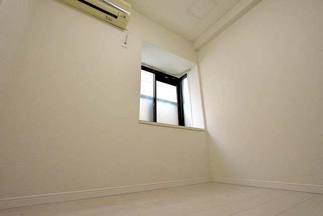 ライオンズマンション上用賀 洋室1