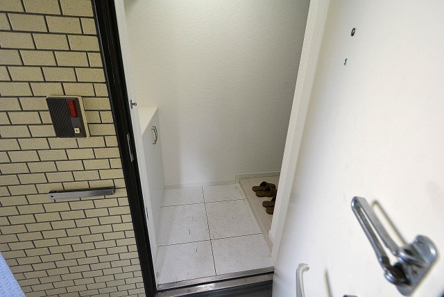 ライオンズマンション上用賀 玄関 (6)