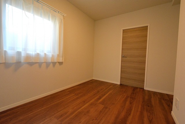 カルム桜新町パティオ洋室4