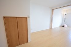 経堂セントラルマンション 　ダイニング～洋室１