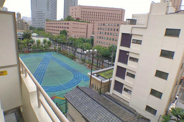 ファミール築地 バルコニー