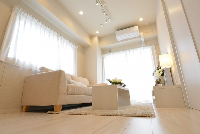 啓明宮前橋マンション LDK