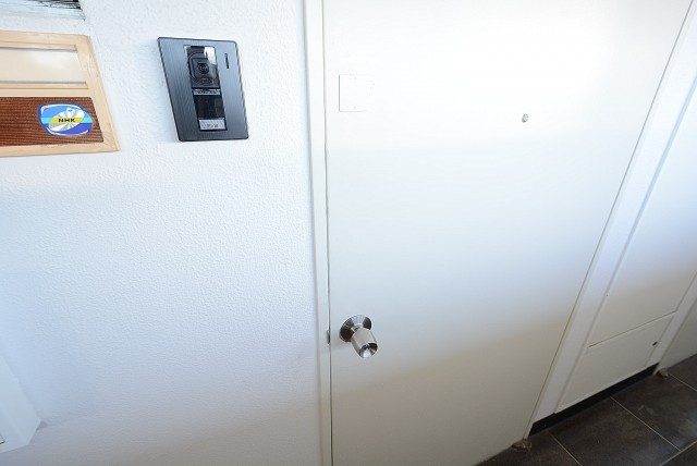 経堂セントラルマンション　玄関