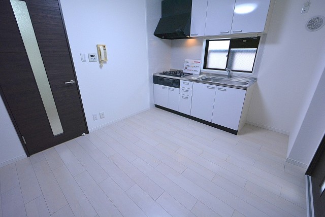 ライオンズマンション上用賀 DK