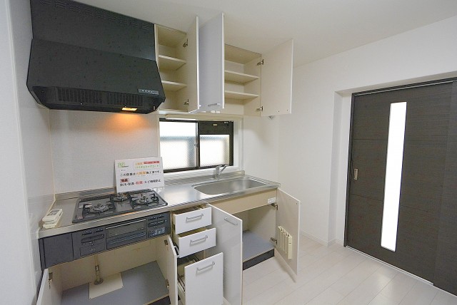 ライオンズマンション上用賀 DK