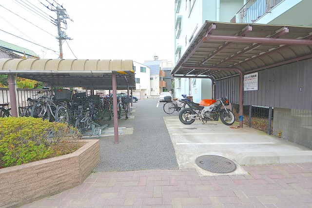 東海経堂マンション (4)外観