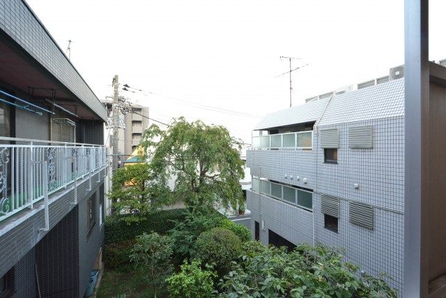 ジェイパーク桜新町 バルコニー東側 ジェイパーク桜新町 バルコニー東側