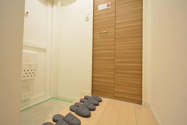 上馬コーポラス 玄関