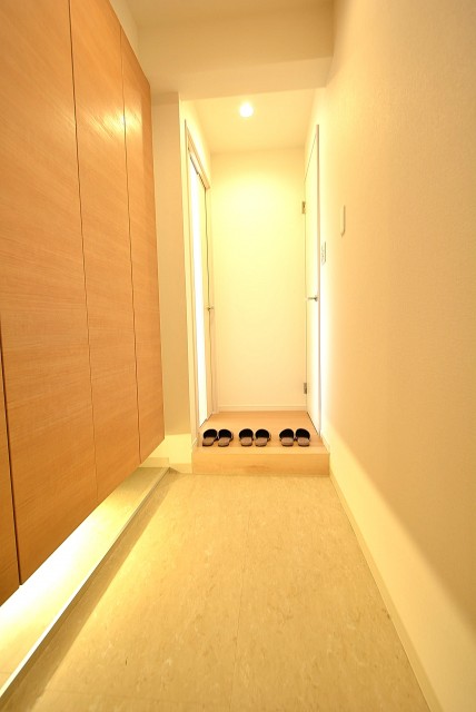 多摩川ハイツ 玄関