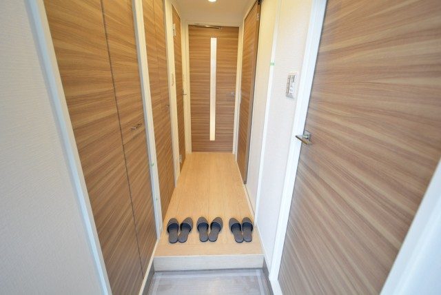 駒場ネオパレス 玄関 駒場ネオパレス 玄関