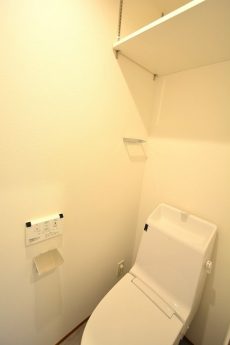 サンモア学芸大マンション トイレ