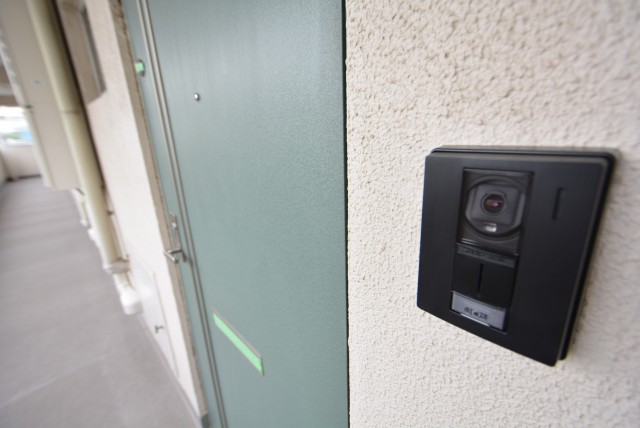 駒場ネオパレス 玄関