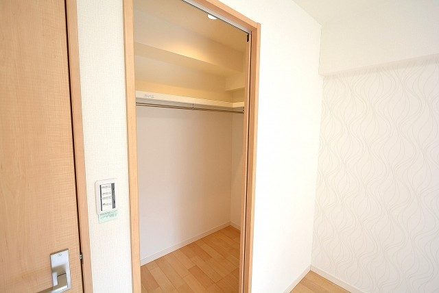 柿の木坂サニーハイツ 洋室2