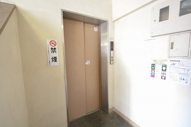 サンモア学芸大マンション エントランス