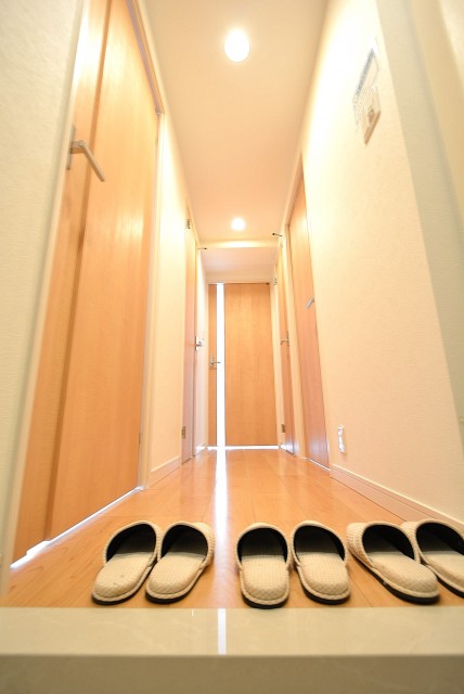 朝日パリオ溝の口 玄関