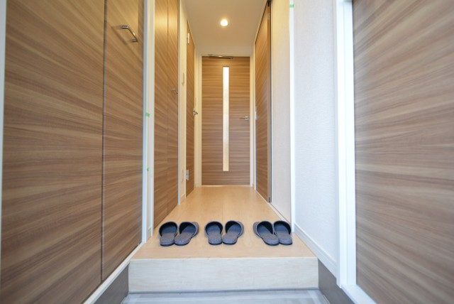 駒場ネオパレス 玄関