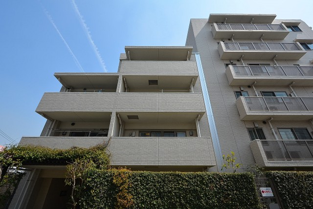 パークホームズ高津 外観