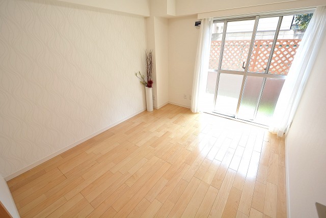 柿の木坂サニーハイツ 洋室2
