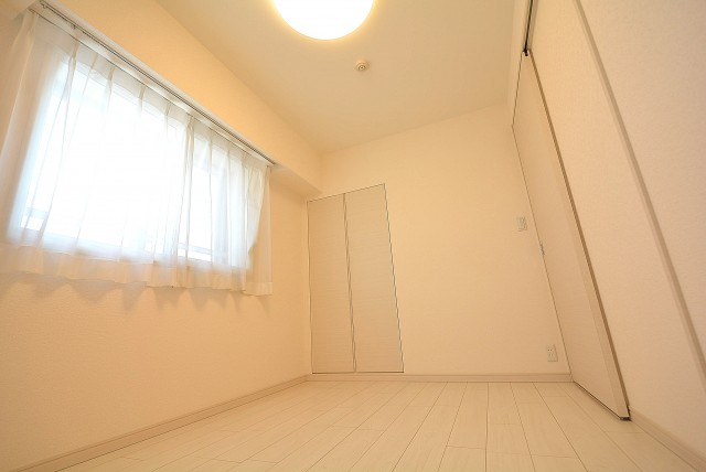 パークホームズ高津 洋室1