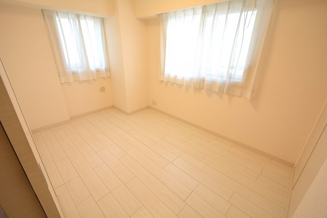 パークホームズ高津 洋室1