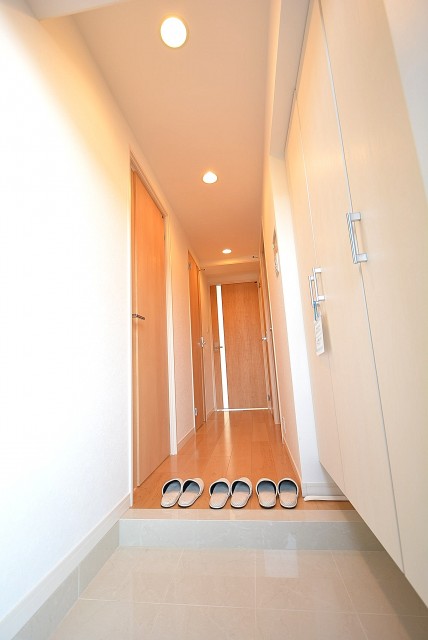 朝日パリオ溝の口 玄関