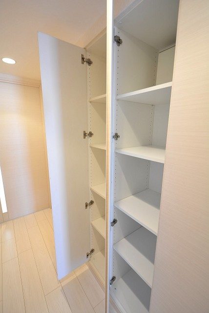 パークホームズ高津 廊下