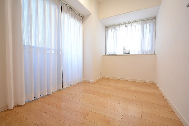 朝日パリオ溝の口 洋室１