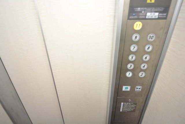 サンヨースカイハイツ　エントランス