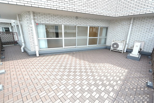 GSハイム都立大 ルーフバルコニー