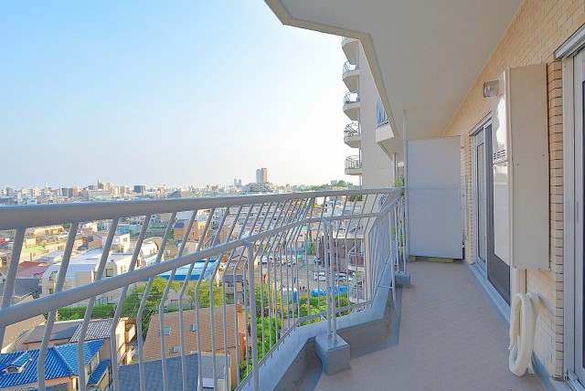 シーアイマンション駒場　バルコニー