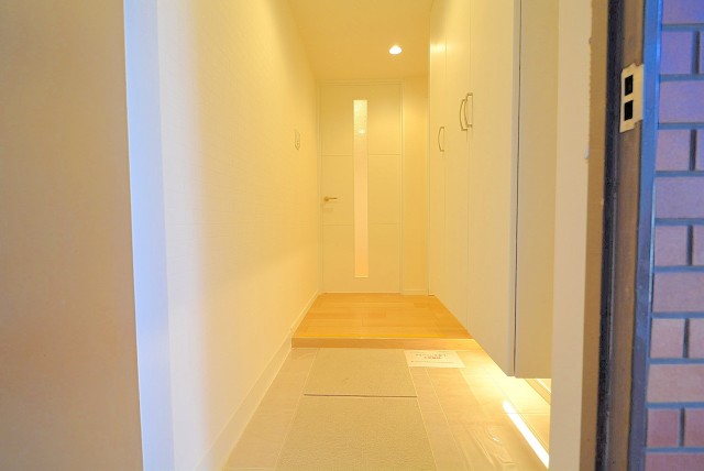 南青山ユニハイツ 玄関