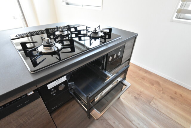 クオリア神南フラッツ キッチン