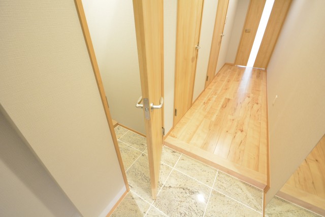 代々木ハビテーション 玄関