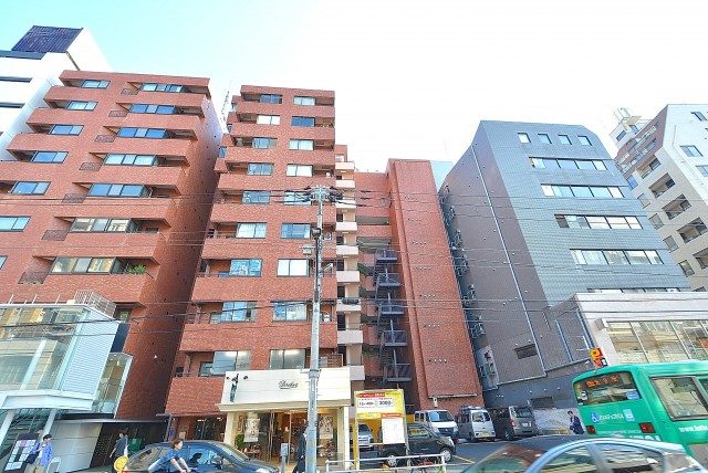 南青山ユニハイツ 外観