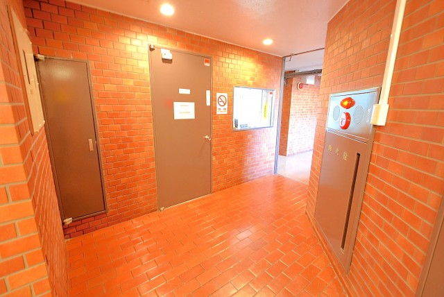 南青山ユニハイツ 外観