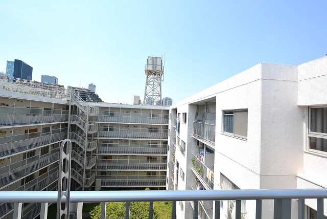 パイロットハウス北新宿 バルコニー