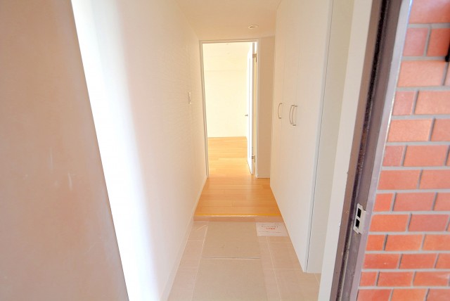 南青山ユニハイツ 玄関