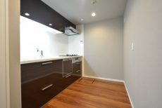 麻布東町マンション (32)キッチン