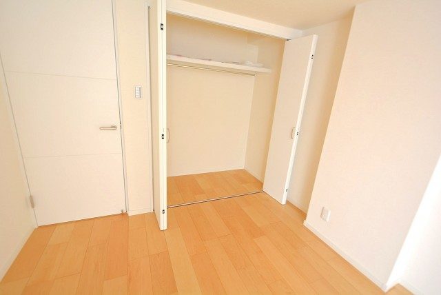 南青山ユニハイツ 洋室２