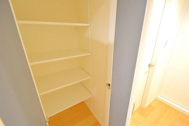 南青山ユニハイツ 玄関