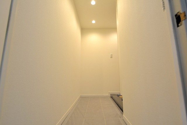 麻布十番ハイツ 玄関