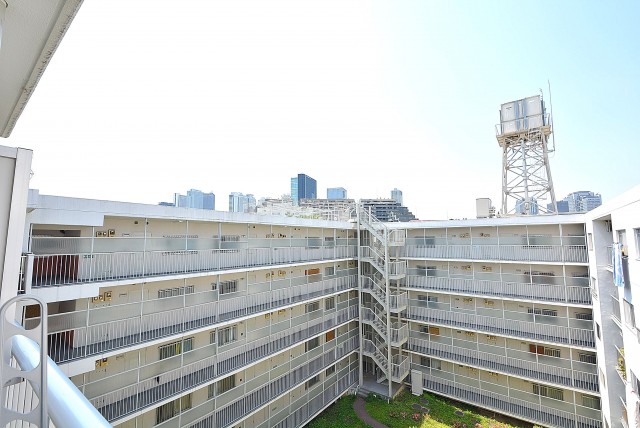 パイロットハウス北新宿 バルコニー