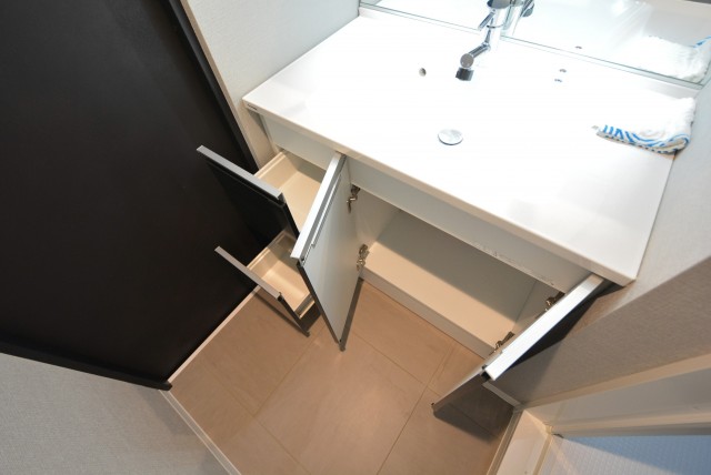 麻布東町マンション 洗面室