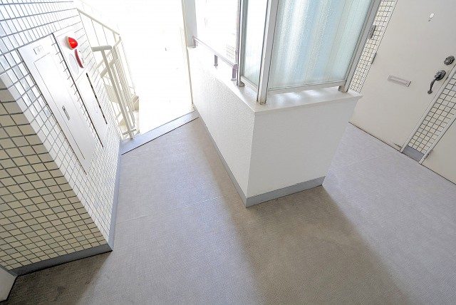 麻布十番ハイツ 玄関