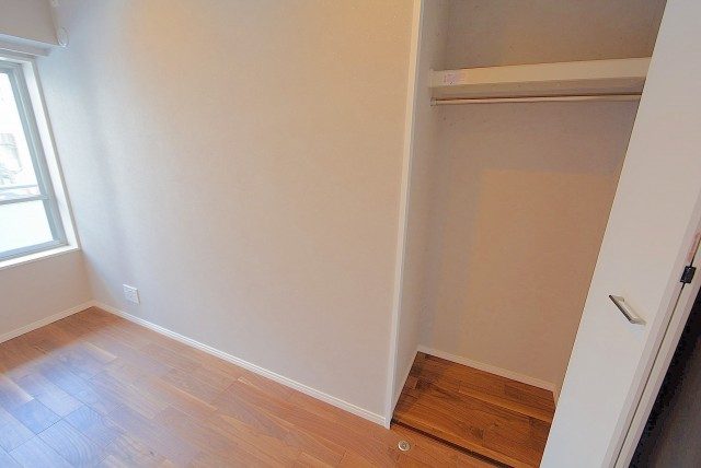 麻布東町マンション 洋室３