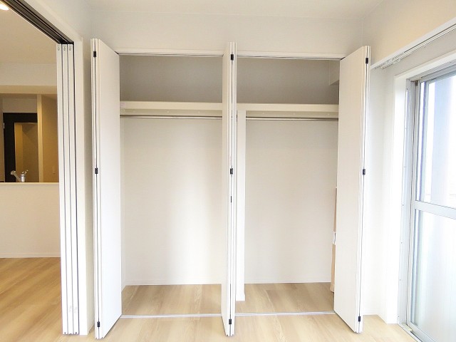 エクセル旗の台　クローゼット