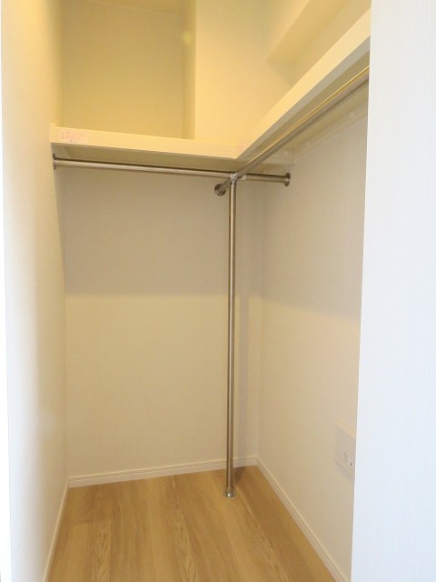 エクセル旗の台　クローゼット