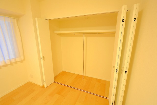 南青山ユニハイツ 洋室１