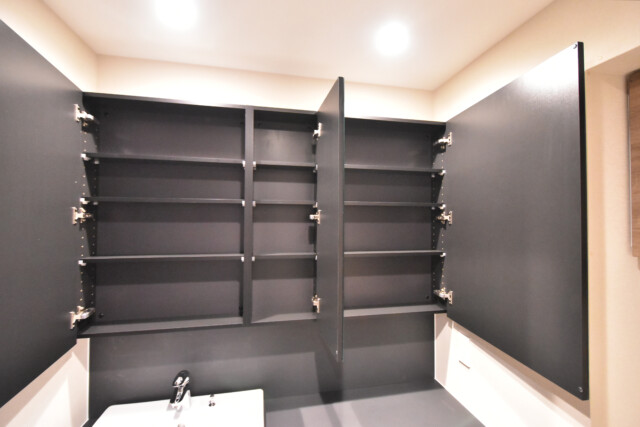 クオリア神南フラッツ 洗面室