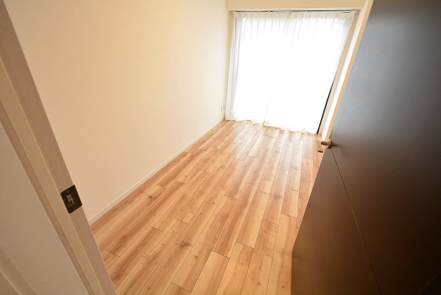 GSハイム都立大 洋室2